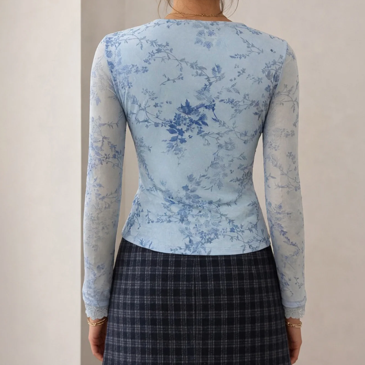 Floral Lace V Neck Long Sleeve Slim Top Tee